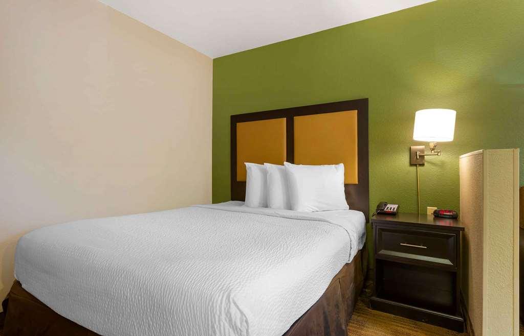 Extended Stay America Select Suites - Phoenix - Airport - E Oak St Стая снимка