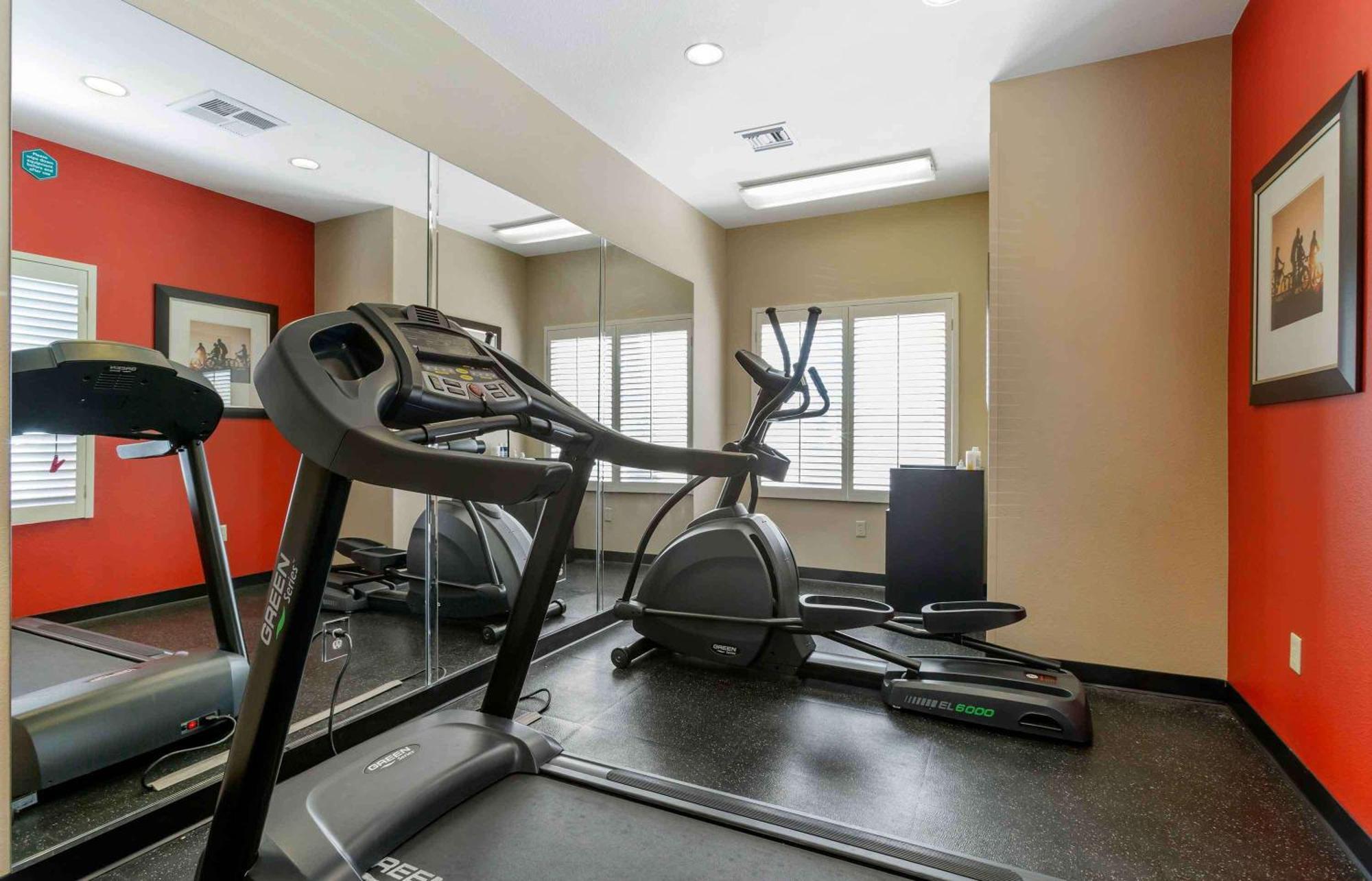 Extended Stay America Select Suites - Phoenix - Airport - E Oak St Екстериор снимка